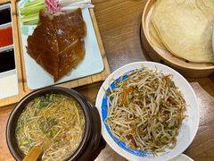 -满园烤鸭·春饼(太原街万达店)