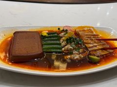 -火福·天湖阁大闸蟹博物馆主题餐厅(浅水湾店)
