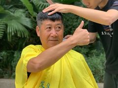 -首脑美容美发化妆美甲培训学校(龙岗校区)