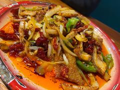 -柴窝堡22号辣子鸡·传承新疆菜