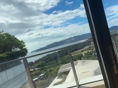 -瑰丽酒店·海吧·天际下午茶·现场DJ·天台酒吧