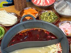 -赵美丽·重庆社区火锅·直营店(火车东站·中豪国际店)