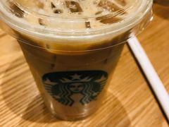 燕麦拿铁-星巴克臻选(北京银泰店)