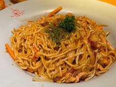 日式炒面-Lia Cafe Bar Restaurant松山咖啡屋
