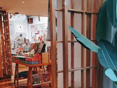 -猫的天空之城概念书店(苏州平江店)