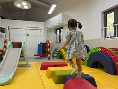 -婴智贝佳蒙特梭利早教托育中心(杨浦店)