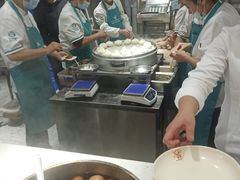自助取餐区-包子客牛肉汤包(实验初中店)