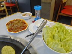 -鲁员外地锅鸡地锅鱼(古墩路店)