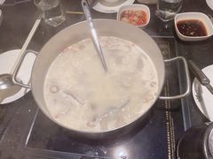 胡椒猪肚鸡中煲-捞王锅物料理(金城路店)