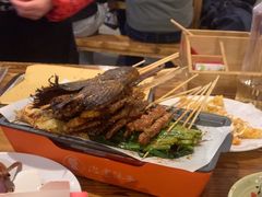 -冶建镜子·老南昌大排档·江西虾王(总店)