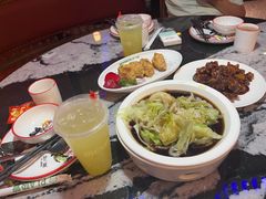 -新白鹿餐厅(百联中环店)