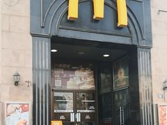-麦当劳(中山路店)