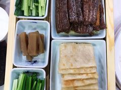 烙饼卷带鱼-东兴楼饭庄(六里桥店)
