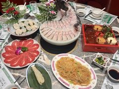 -禄婶鸡煲·打边炉