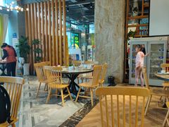-香山湖家家宴(中山陵店)