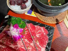 -喜牛烧肉酒场·黑金店(威高广场店)