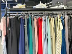 -YONEX苗江运动城(源深店)