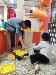 -动力星球家庭亲子游乐中心
