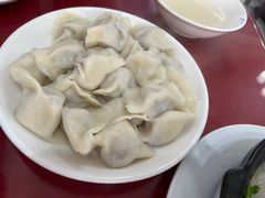牛肉白菜馅煮饺-三盛轩回民饺子馆