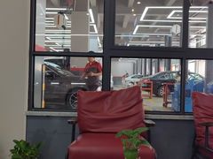 -哈贝卡汽车服务连锁(高新二路店)