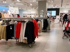 -H&M(鹏欣水游城店)