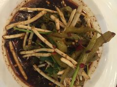 凉拌折耳根-泉味道贵州厨房(三里河店)