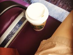 -星巴克(香港国际机场44号闸店)