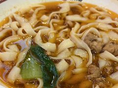 -顺溜·手工刀削面·黑金店(铜锣湾店)