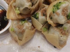 生煎馄饨-小实惠嘉(威海路店)