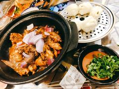 -破瓦寒窑·地摊烤羊排