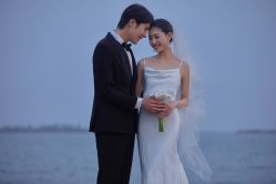 -AOROA·奥洛拉婚纱摄影·旅拍·礼服