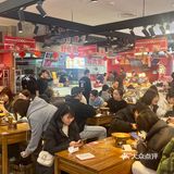 美食打卡！这家冒菜的套餐给的超级实在呀！