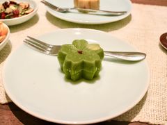 -梅间堂茶馆(绿地缤纷城店)