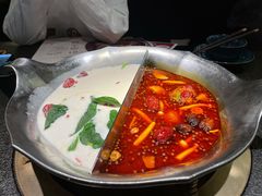 -湊湊火锅·茶憩(打浦桥日月光店)