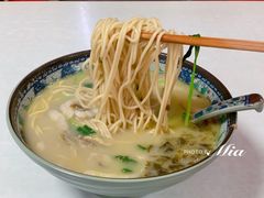 -明呈黄鱼面馆(斜土路店)