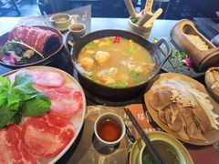 -盡膳口福·百年汤方火锅(科华北路店)