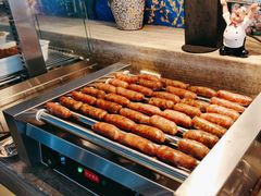 -宝利来国际大酒店-凤凰阁旋转餐厅