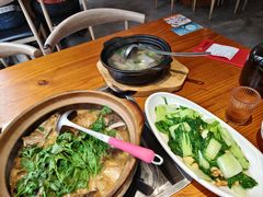 -九道菜有鸡鱼头(石鼓路店)