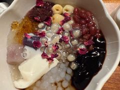 -芸山季·云南山珍菌火锅(人民广场来福士店)