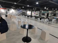 -极限PLAY运动娱乐新世界·团建派对潮玩休闲馆·室内蹦极高空游乐园
