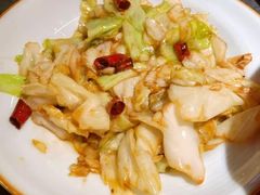 手厮包菜-湘阁里辣(南岭购物广场店)