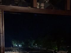 -亚龙湾喜来登·美景台大堂吧