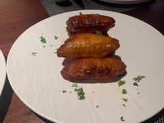 -MONICH牛排融合餐厅(和义大道购物中心店)