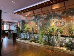 -八府香鸭·啫啫煲(华山路店)