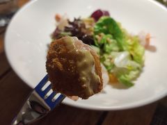 -MONICH牛排融合餐厅(和义大道购物中心店)