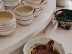 -三人行骨头王火锅(长寿店)