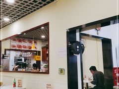 -进哥湖南津市牛肉粉店(下沙店)