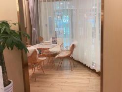 -香港倾城国际·美容美体中心