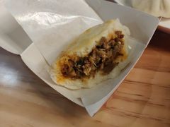 小龙虾包子-凤起龙游老面包子(凯德晶品店)