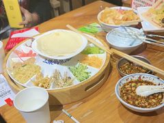 -怪噜范·老贵阳街头名小吃(鸿通城店)